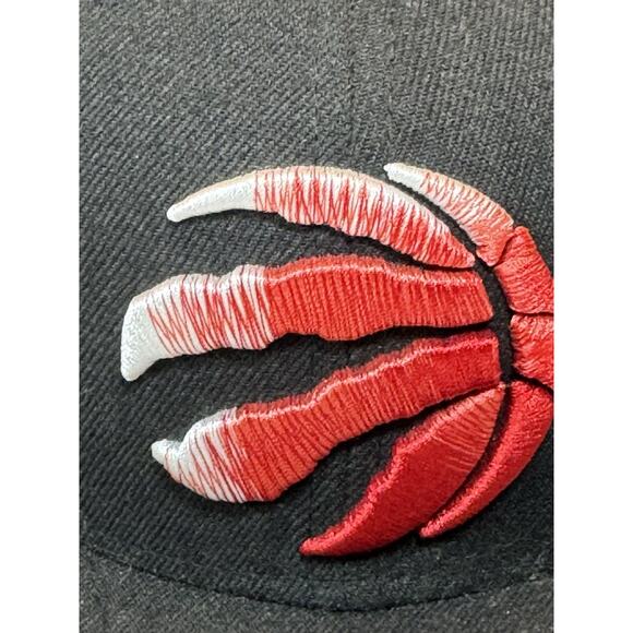 Toronto Raptors Baseball Cap Hat Black Snap Back New Era - Picture 2 of 10